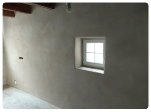 Peinture sur crépi intérieur