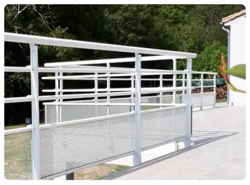 Peinture antirouille blanche