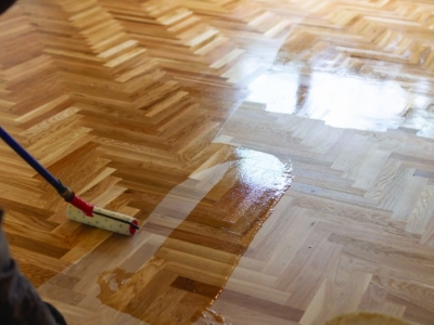 Vitrifier un parquet ou une terrasse en bois